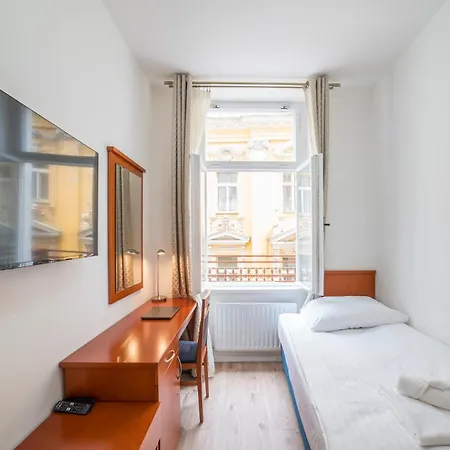 Kolonada Apartment *